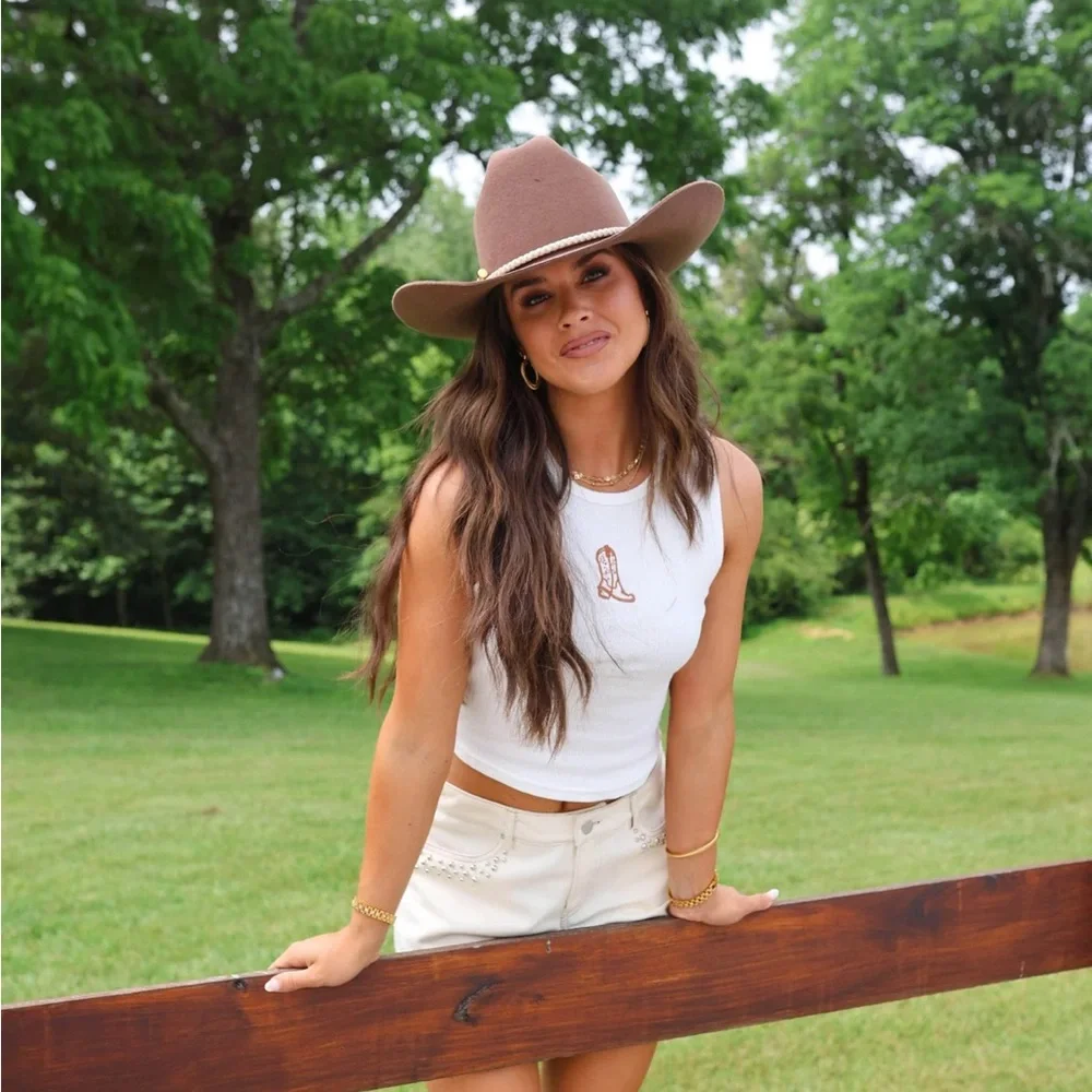 Cowgirl boot tank Top - Picture 3 of 4